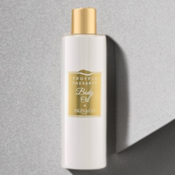 NIB SKIN&CO Roma Truffle Therapy Body Oil, 3.4 Fl Oz - Picture 4 of 7